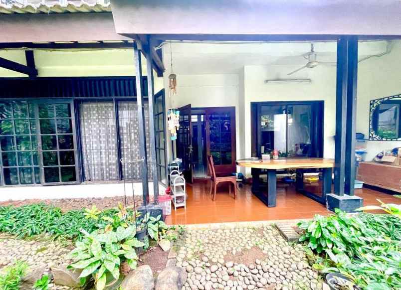 dijual rumah kayumas