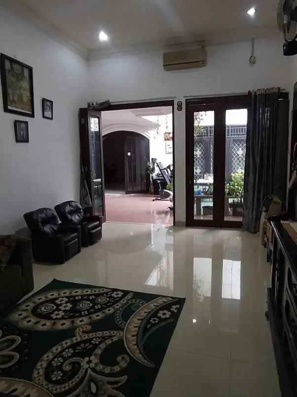 dijual rumah kebagusan 2 jakarta selatan