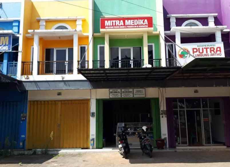 dijual rumah kebon agung