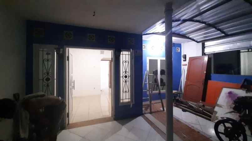 dijual rumah kec pancoran mas kota