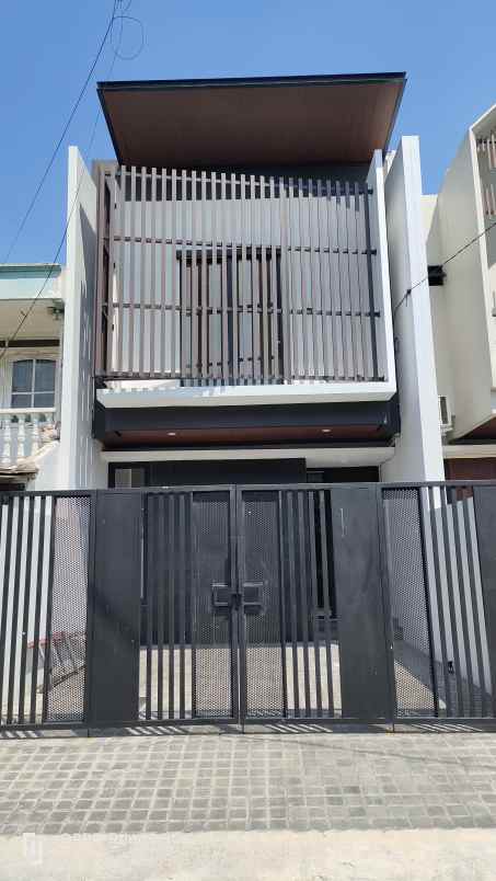 dijual rumah kedung baruk