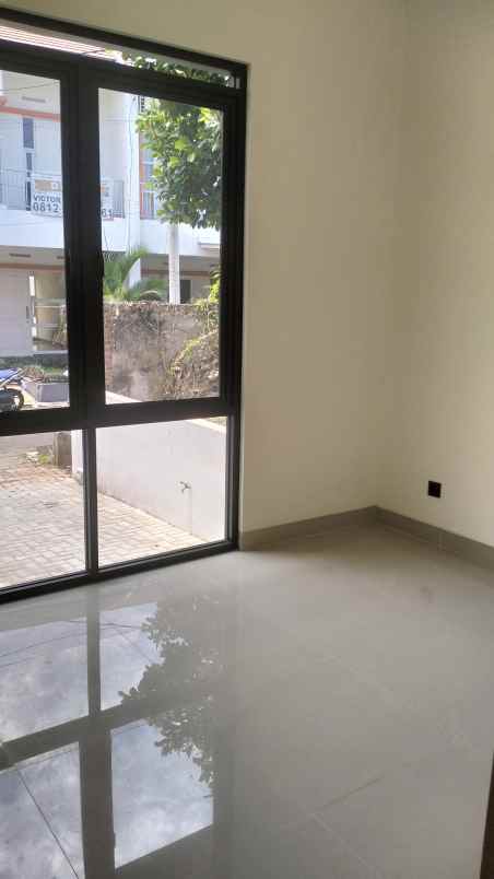 dijual rumah kel sukamiskin arcamanik