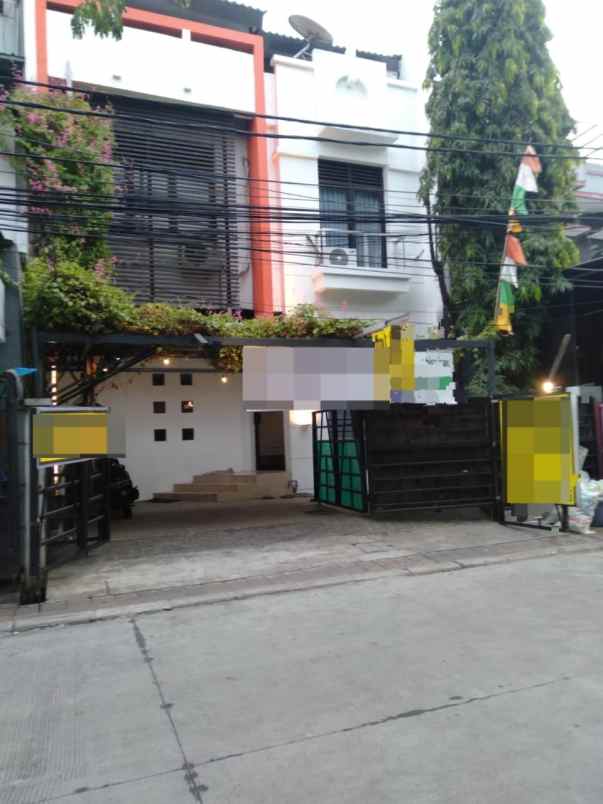 dijual rumah kelapa gading