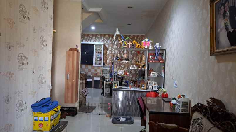 dijual rumah kelapa gading