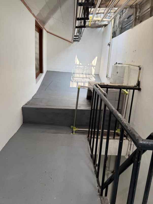 dijual rumah kelapa gading