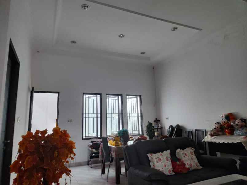 dijual rumah kelapa puyuh ii