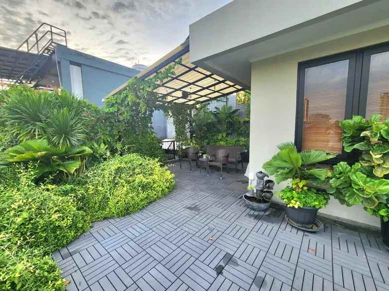 dijual rumah kemanggisan