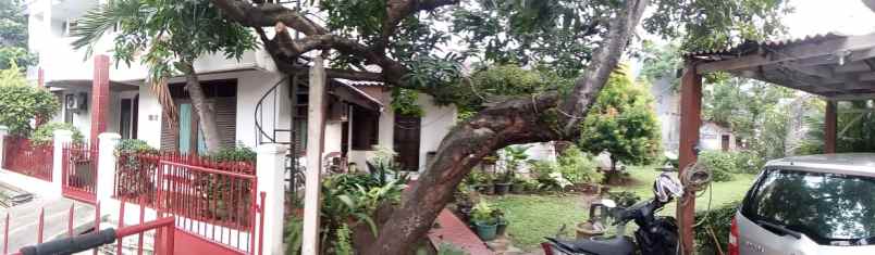 dijual rumah kembangan selatan jakarta