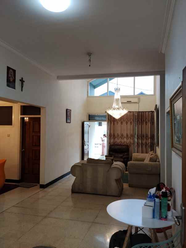 dijual rumah kertajaya indah timur