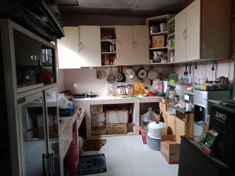 dijual rumah klojen