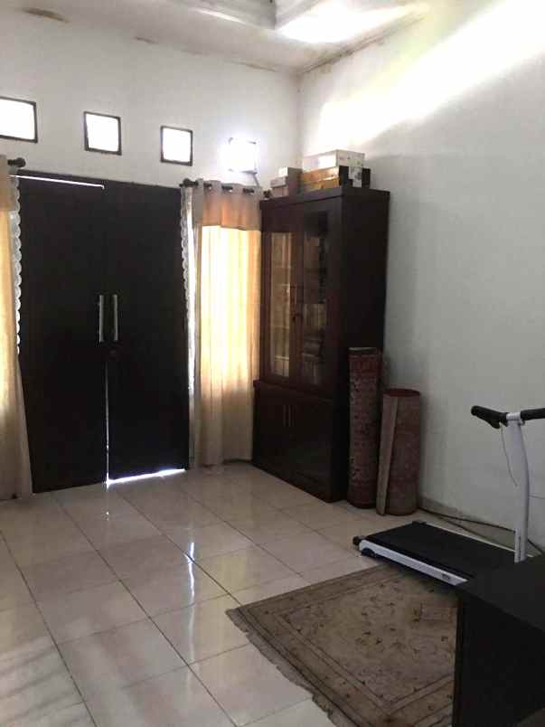 dijual rumah komp beacukai sukapura