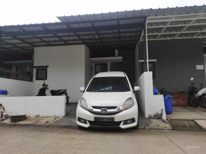 dijual rumah komplek di soreang