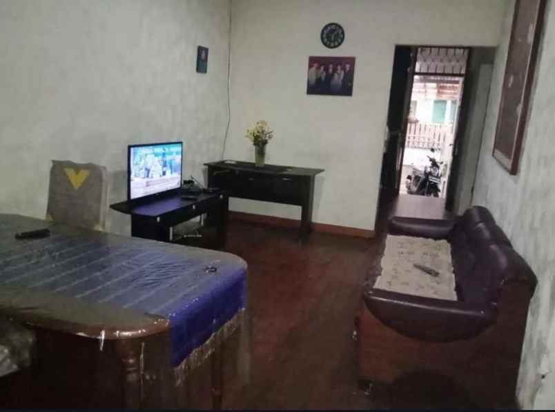 dijual rumah komplek griya bukit mas