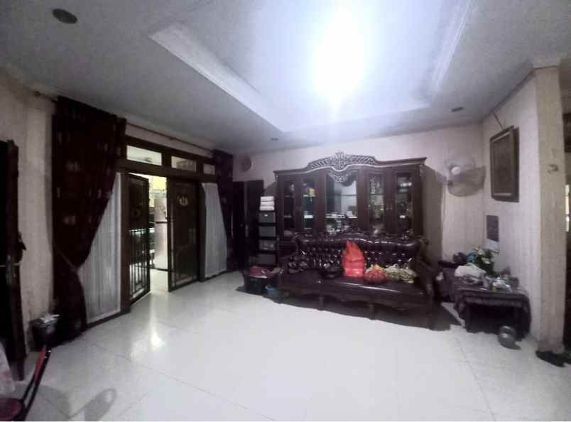 dijual rumah komplek perumahan billymon