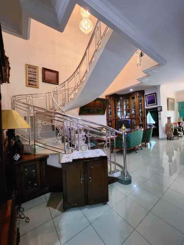 dijual rumah komplek perumahan billymon