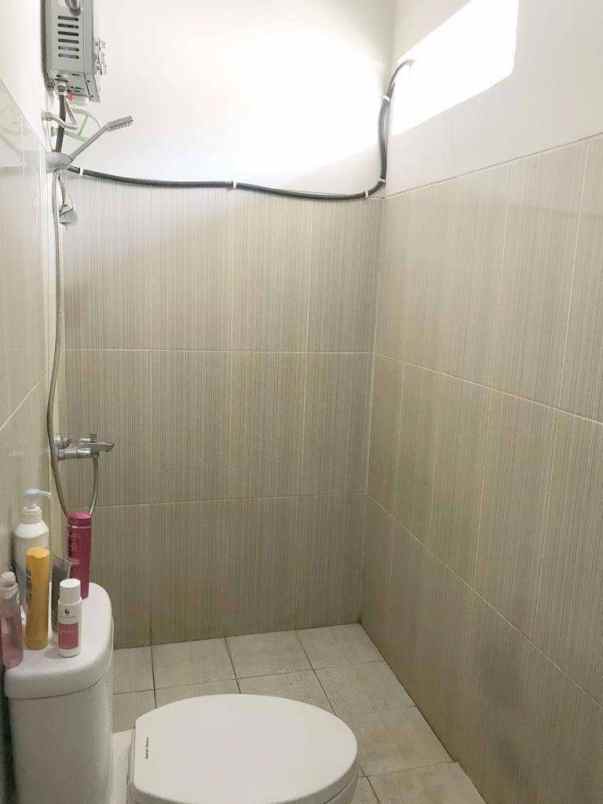 dijual rumah komplek taman melati pasir