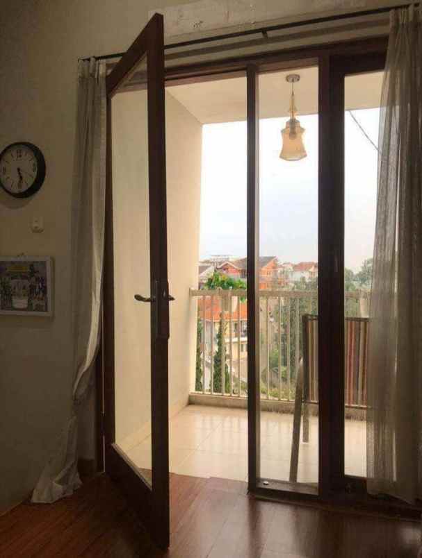 dijual rumah komplek taman melati pasir