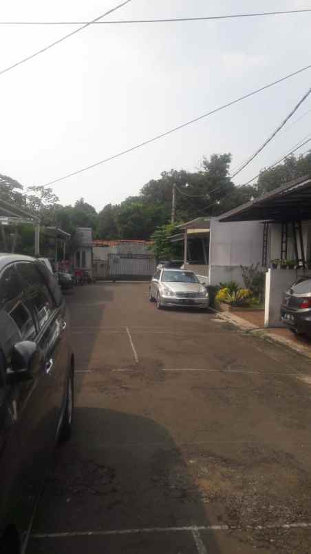 dijual rumah komsen