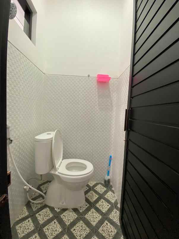 dijual rumah kost exclusive lokasi di karangploso