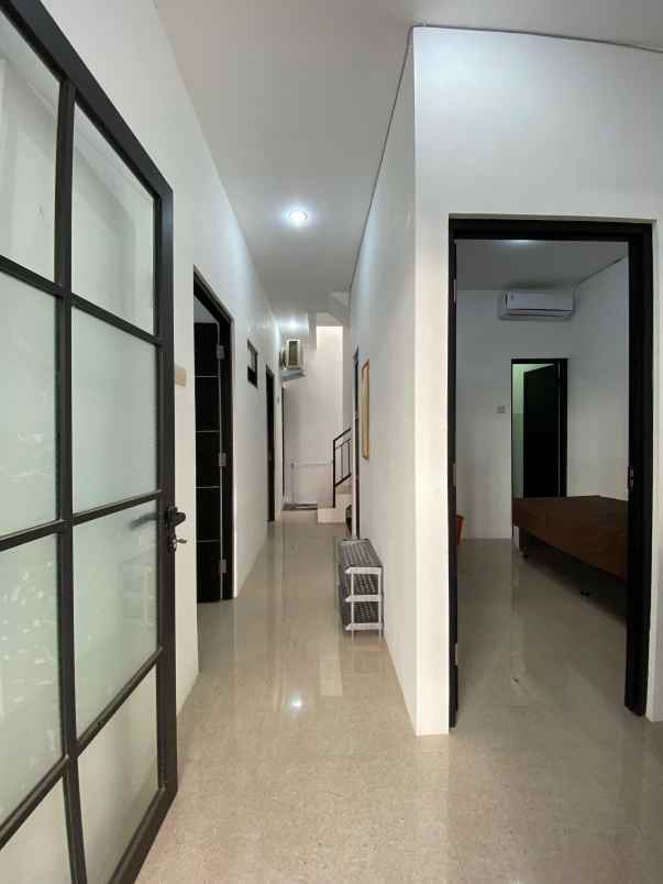 dijual rumah kost exclusive lokasi di karangploso