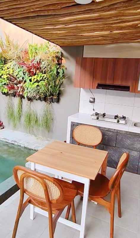 dijual rumah kota baru parahyangan