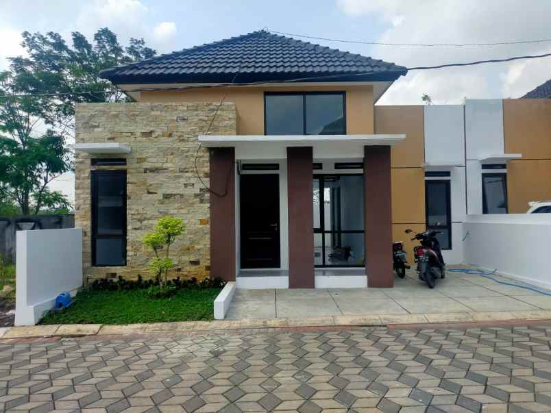 dijual rumah kragilan mojosongo boyolali