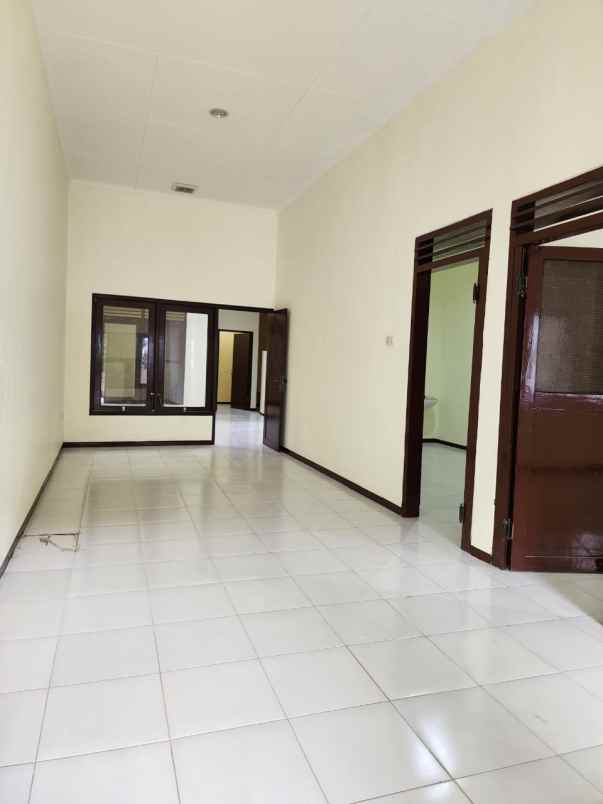 dijual rumah kupang jaya