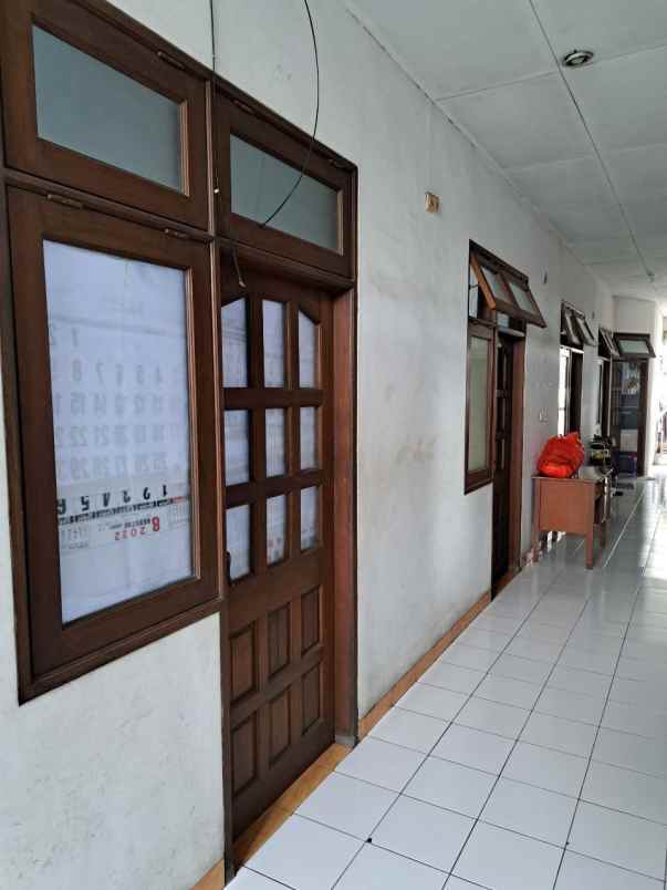 dijual rumah kutisari