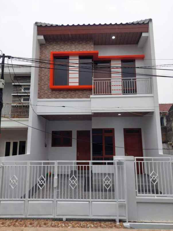 dijual rumah lembah aren vii pondok kelapa