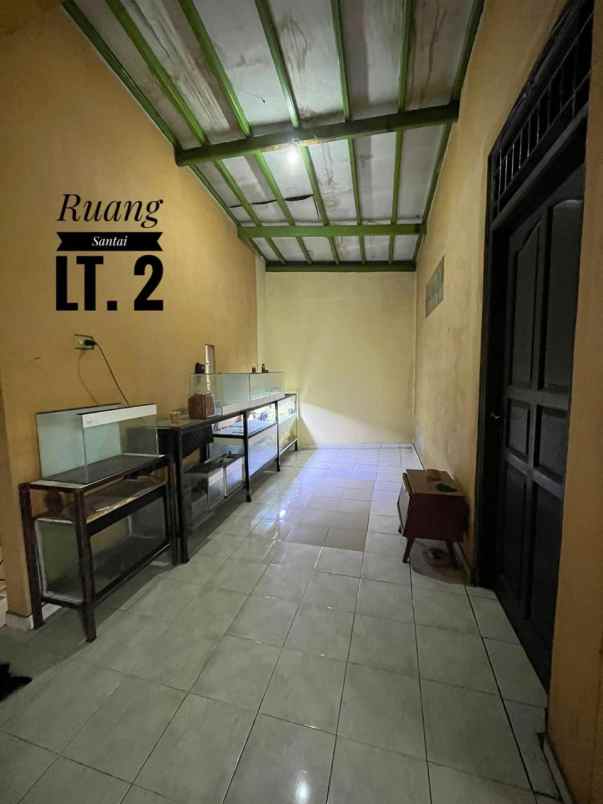 dijual rumah lembah hijau mekarsari depok