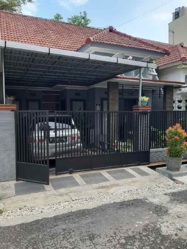 dijual rumah lowokwaru