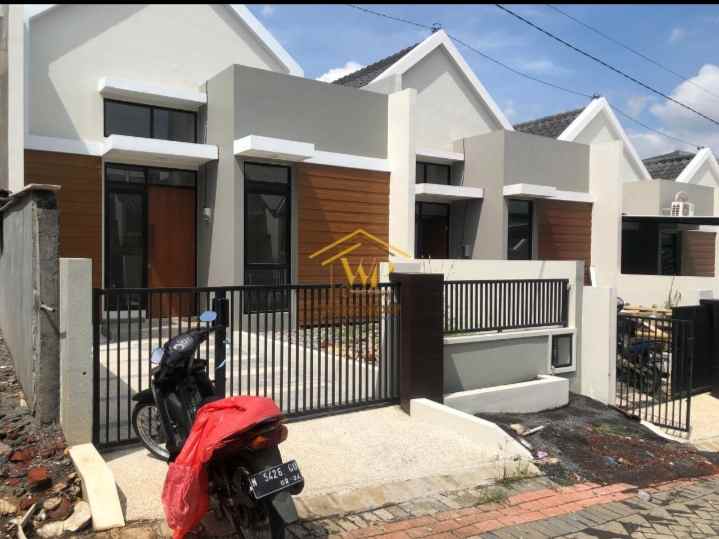 dijual rumah madyopuro kedungkandang