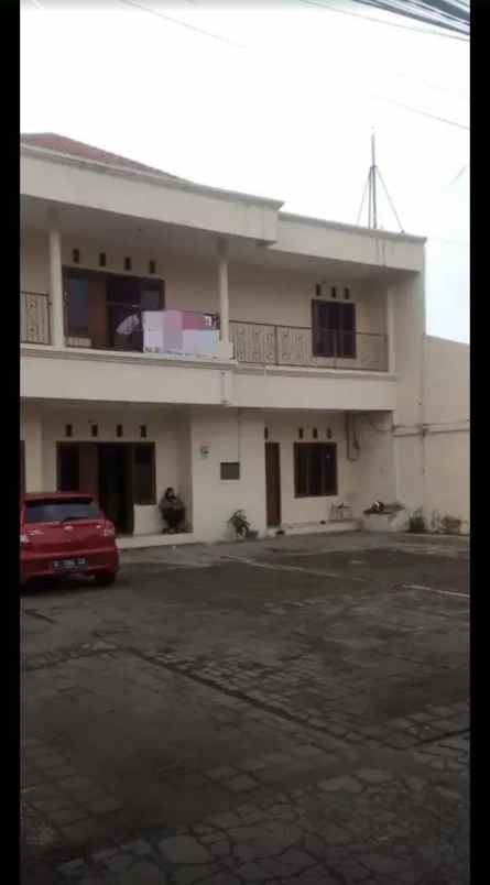 dijual rumah mainroad jl ibrahim adjie