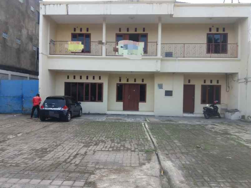 dijual rumah mainroad jl ibrahim adjie