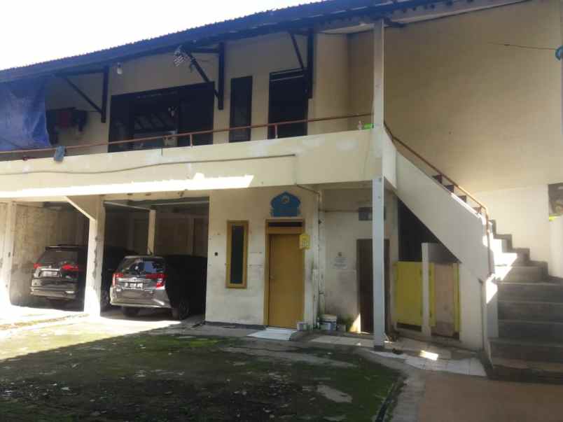 dijual rumah mainroad jl ibrahim adjie