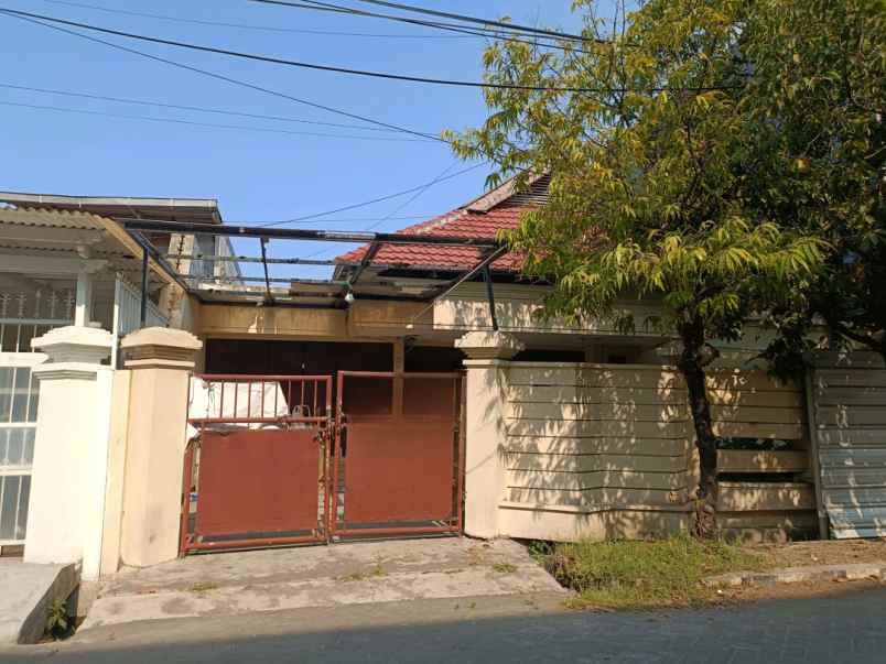 dijual rumah manyar kartika surabaya