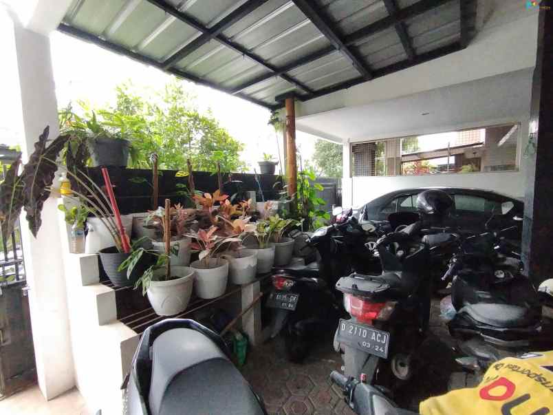 dijual rumah margawangi buahbatu kota