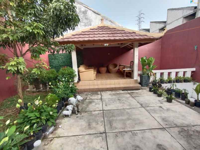 dijual rumah margawangi buahbatu kota