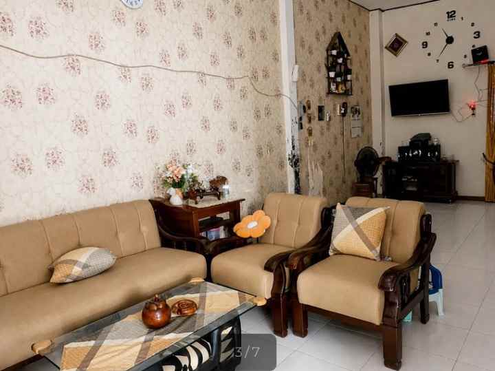dijual rumah medokan