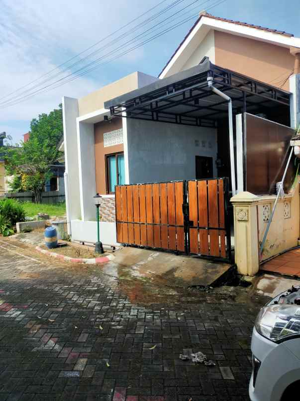 dijual rumah minimalis kota semarang
