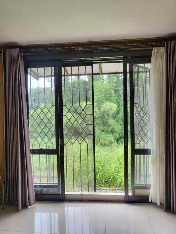 dijual rumah modern land