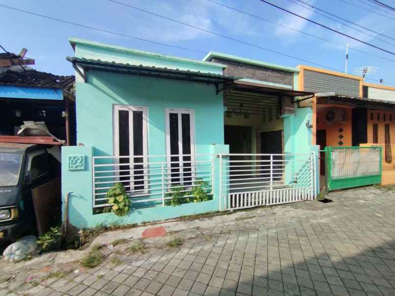 dijual rumah mojosongo jebres surakarta
