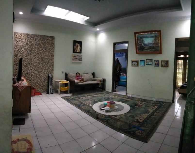 dijual rumah muara