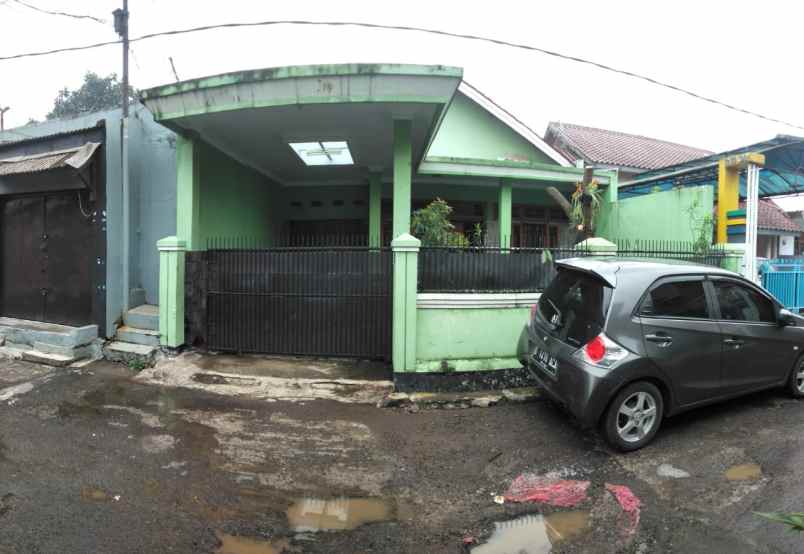 dijual rumah muara