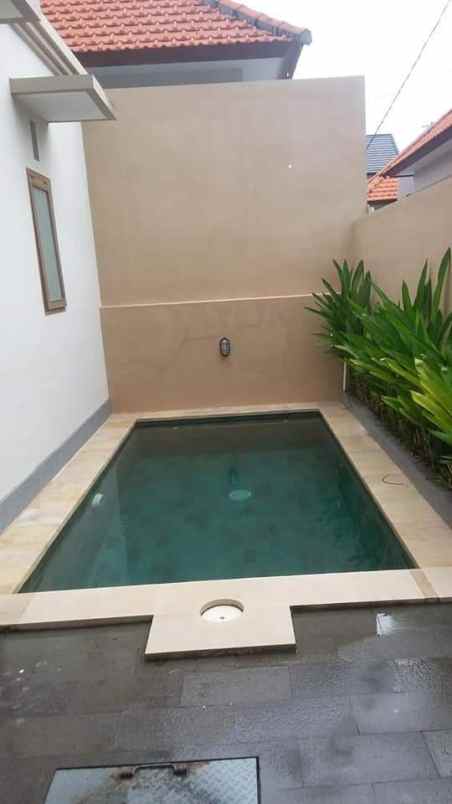 dijual rumah nusa dua