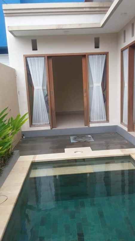 dijual rumah nusa dua