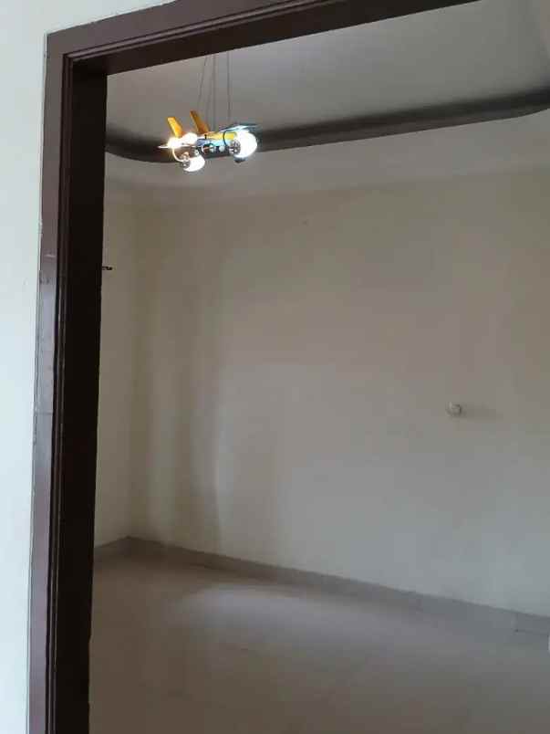 dijual rumah nusa loka bsd