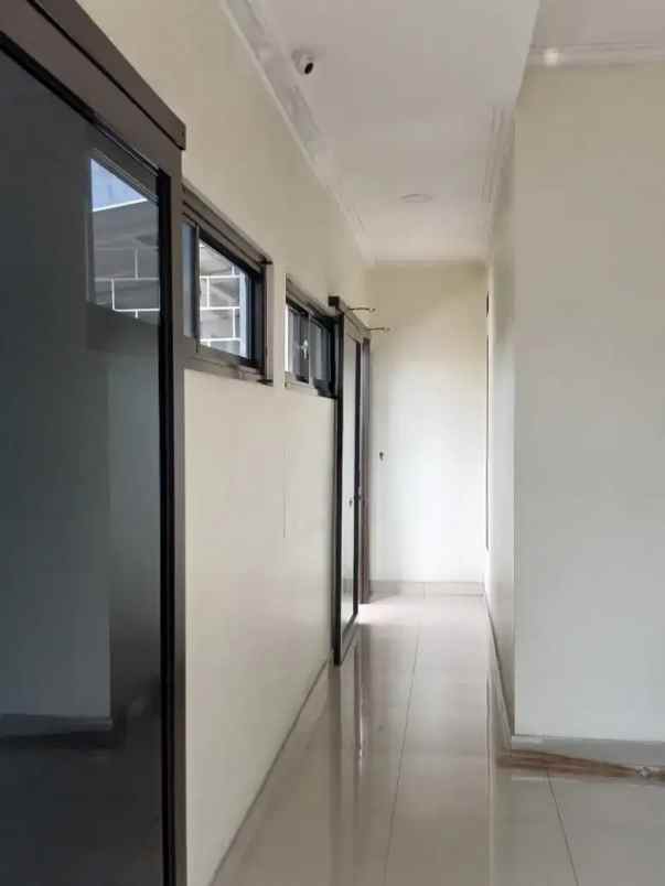 dijual rumah nusa loka bsd