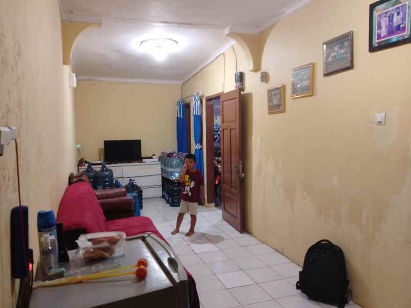 dijual rumah pakuhaji dekat alfamart