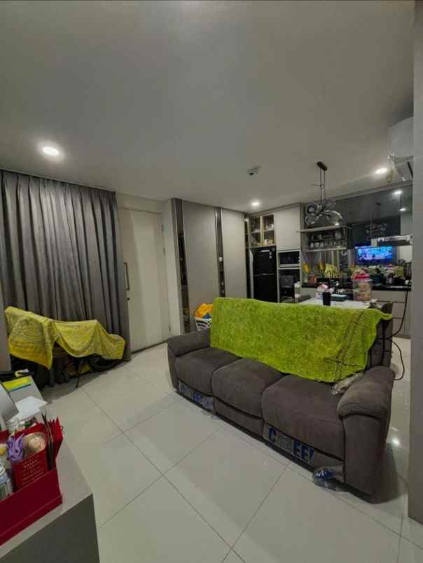 dijual rumah pakuwon city cluster